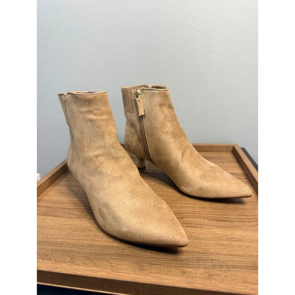 J.Crew Pointy-toe boots Tan Size 6‎